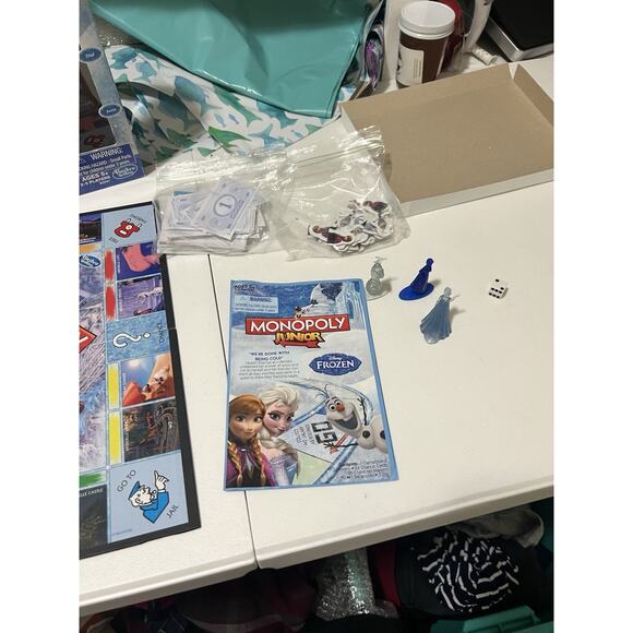 Frozen Disney Monopoly Junior Board Game 2014 Parker Brothers Hasbro Complete - Picture 7 of 7